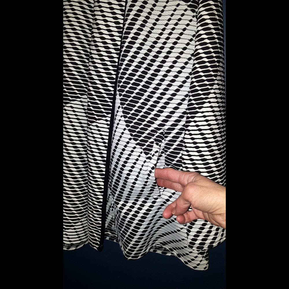 Chico's Geometric Lightweight Jacket - image 4